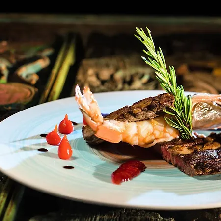 A For Art فندق لايميناس