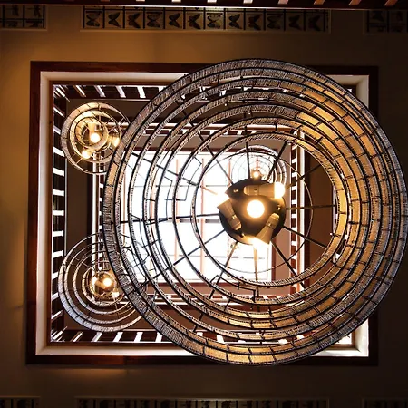 A For Art فندق لايميناس