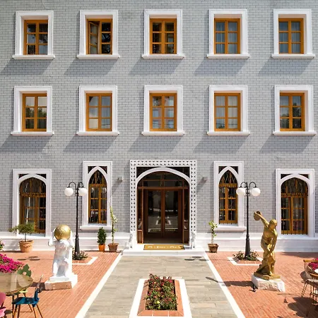 A For Art فندق 4*